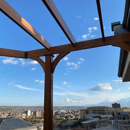 Homestay At City Center Yerevan Exterior photo