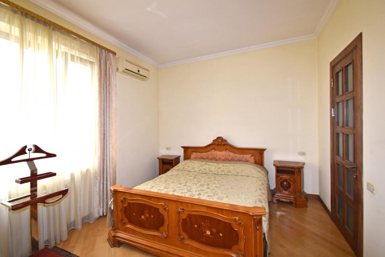 At Center Homestay Yerevan